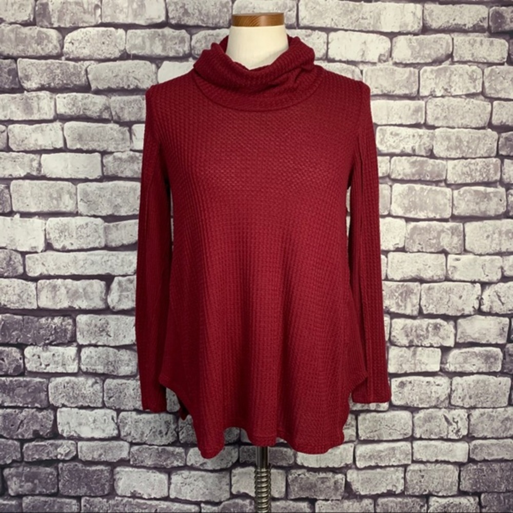 MOD Burgundy Waffle Knit Turtleneck Top Size S